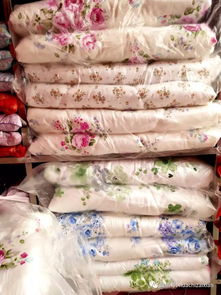 快瞧,华池县一家大型家纺用品加工厂正式成立了,床垫子纺织品美气地很
